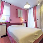 In With Private Pool Вилла Бадерна