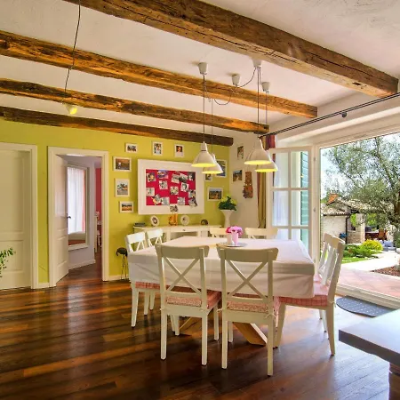 Villa Lush With Artistic Interiors Pool *