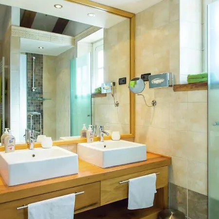 Lush With Artistic Interiors Pool Villa Baderna