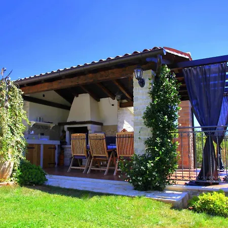 Lush With Artistic Interiors Pool Villa