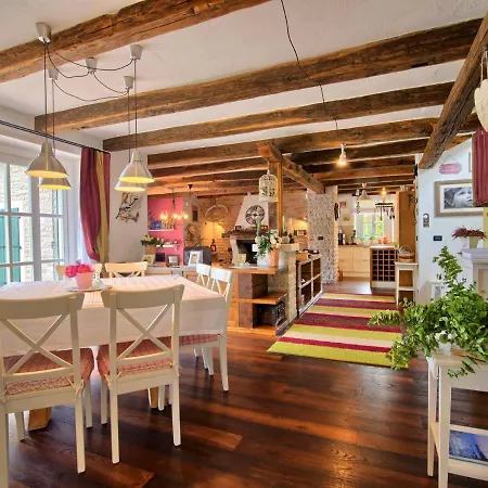 Lush With Artistic Interiors Pool * Baderna