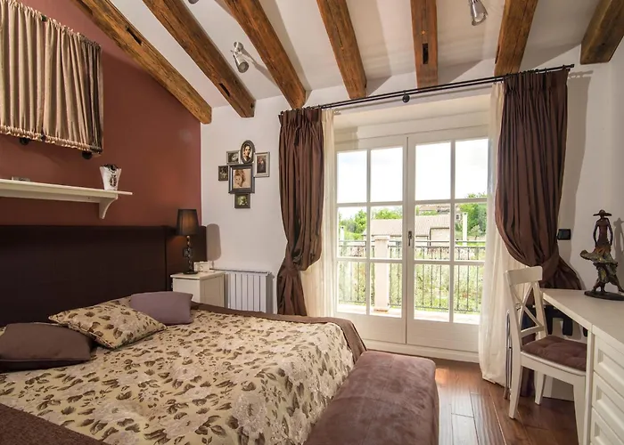 Βίλα In With Private Pool