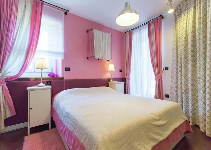 In With Private Pool Βίλα Baderna