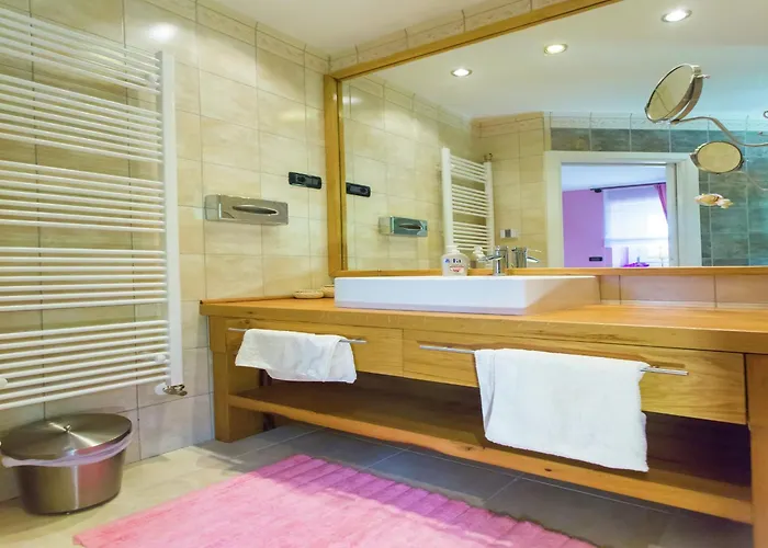 In With Private Pool *